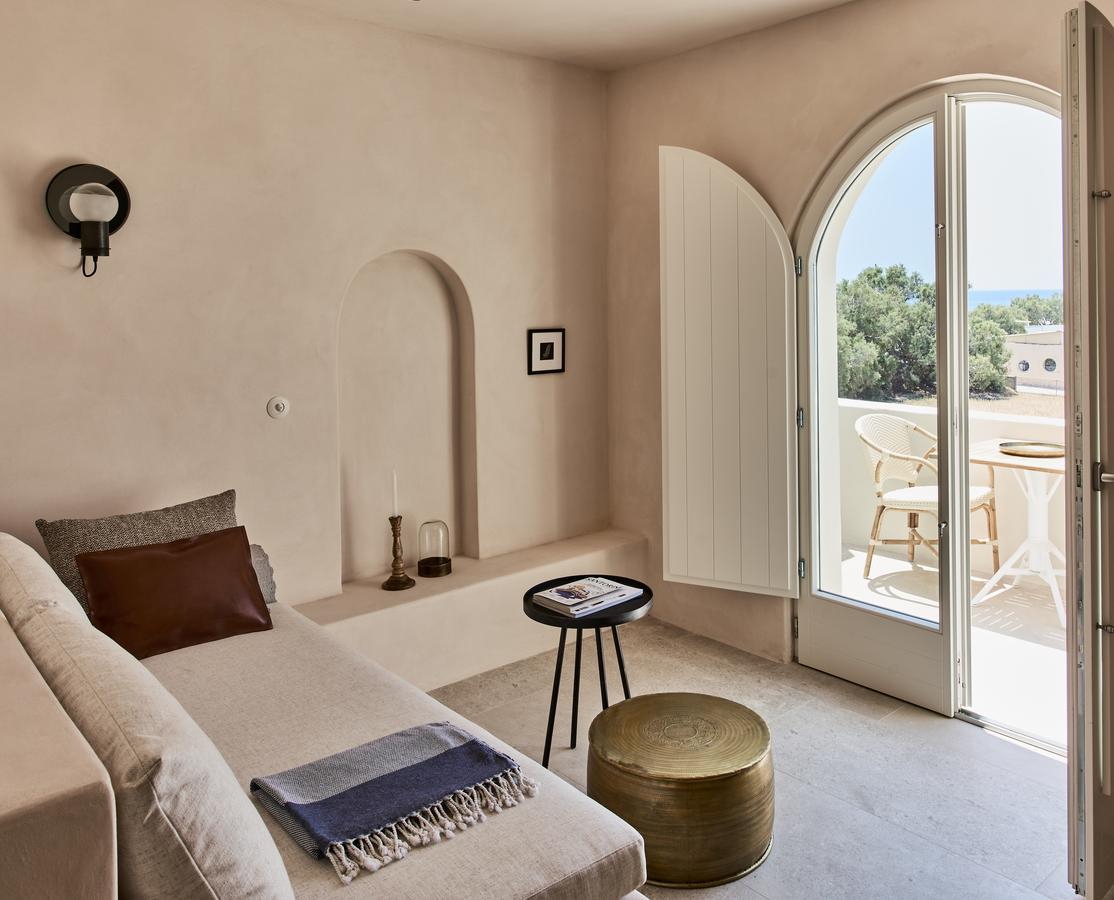 Istoria, A Member Of Design Hotels Периволос Екстериор снимка